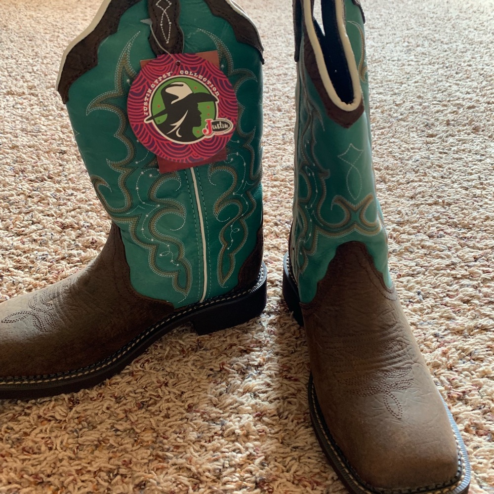 Justin Gypsy boots